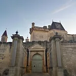 Maison De Roche - Centre Historique La Fenestrelle דירה Uzès